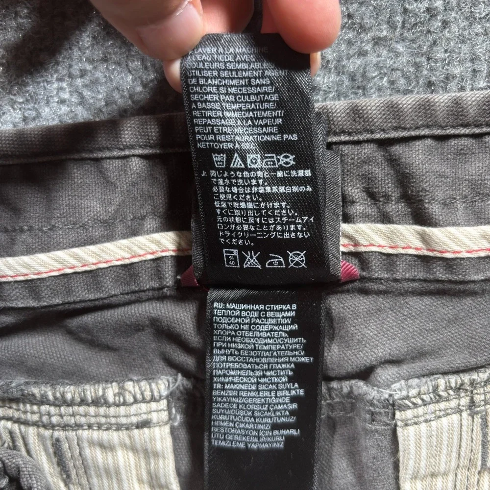 The North Face Khakis Pant Men's 36x31 Gray Canvas Straight Leg Utility Stretch